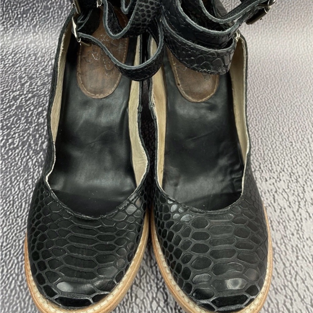 Freebird Black Randi Heels - Picture 3 of 8